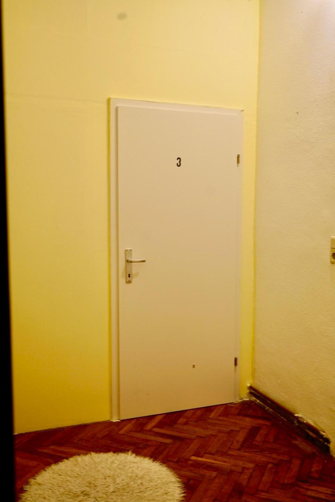 U6 Schoepfwerk Hostel 11 Вена Экстерьер фото