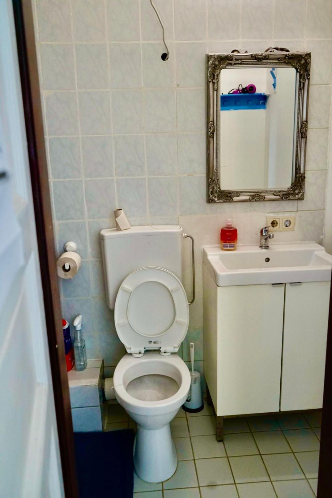U6 Schoepfwerk Hostel 11 Вена Экстерьер фото